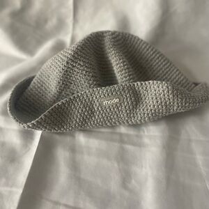 RHODESKIN rhode by Hailey Bieber summer club surprise hat
